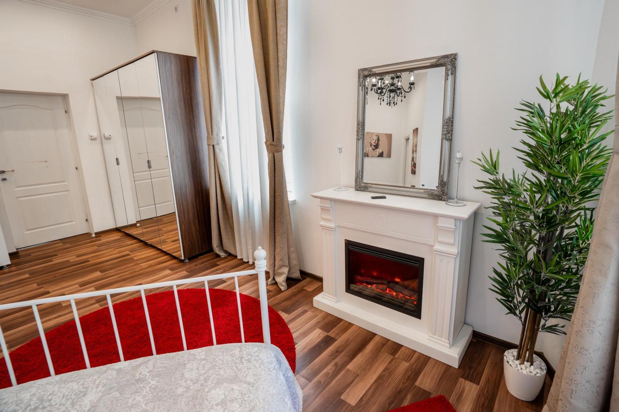 Downtown Central University Apartament - Cal1 Бухарест Экстерьер фото