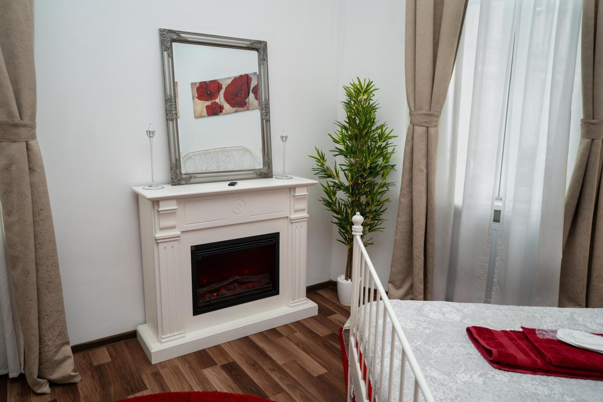 Downtown Central University Apartament - Cal1 Бухарест Экстерьер фото