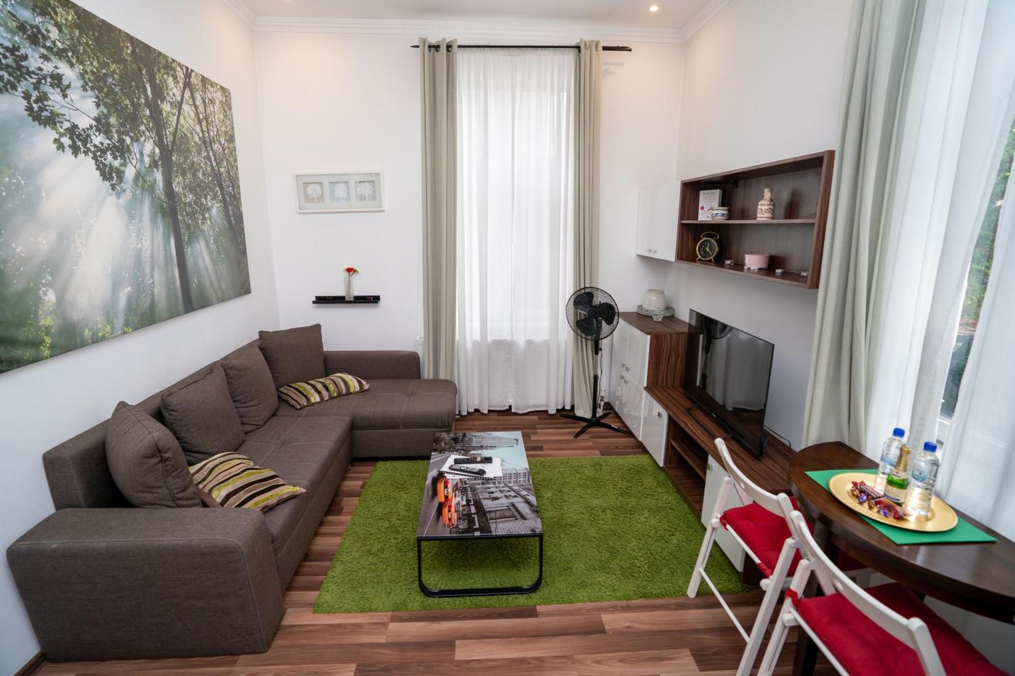 Downtown Central University Apartament - Cal1 Бухарест Экстерьер фото